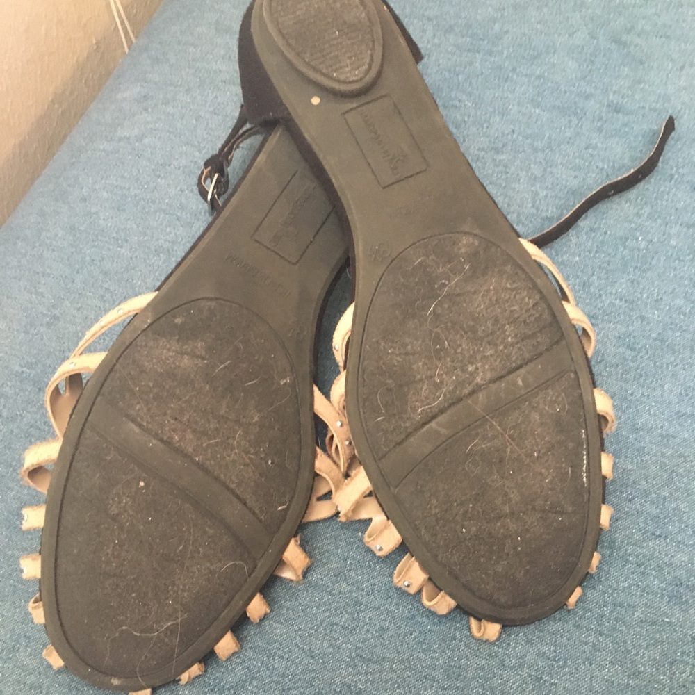 Tan and black with studs strappy flat with buckle - Picture 3 of 7